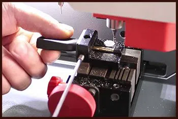 Usa Locksmith Service Utica, MI 586-336-0848 - 11-key-cutting