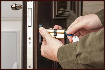 Usa Locksmith Service Utica, MI 586-336-0848 - 3-locksmith-key-service